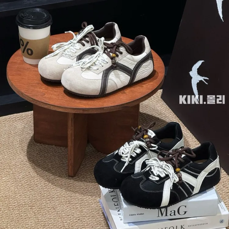 巨好看显脚小软底运动板鞋女2025新款秋季时尚百搭休闲德训鞋
