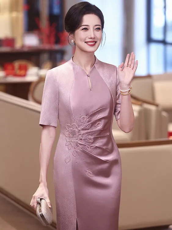 中国风旗袍喜妈妈装中老年女装加肥大码连衣裙喜婆婆婚宴礼服高贵