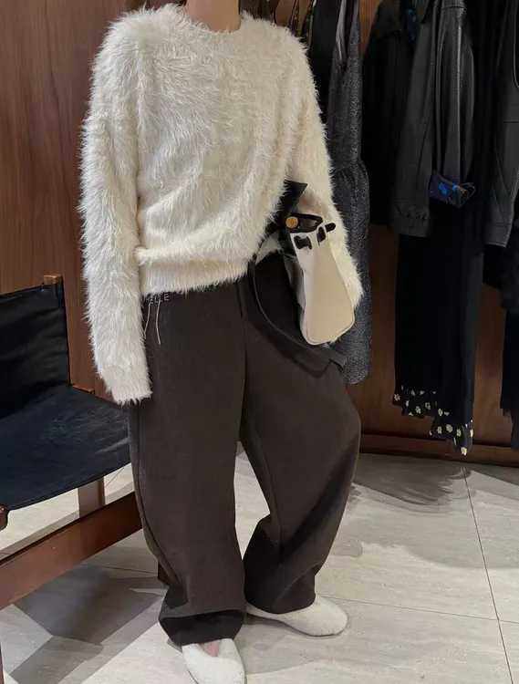 【冬日雾凇】100桑蚕丝拉毛圆领套头毛衣 J25MY648