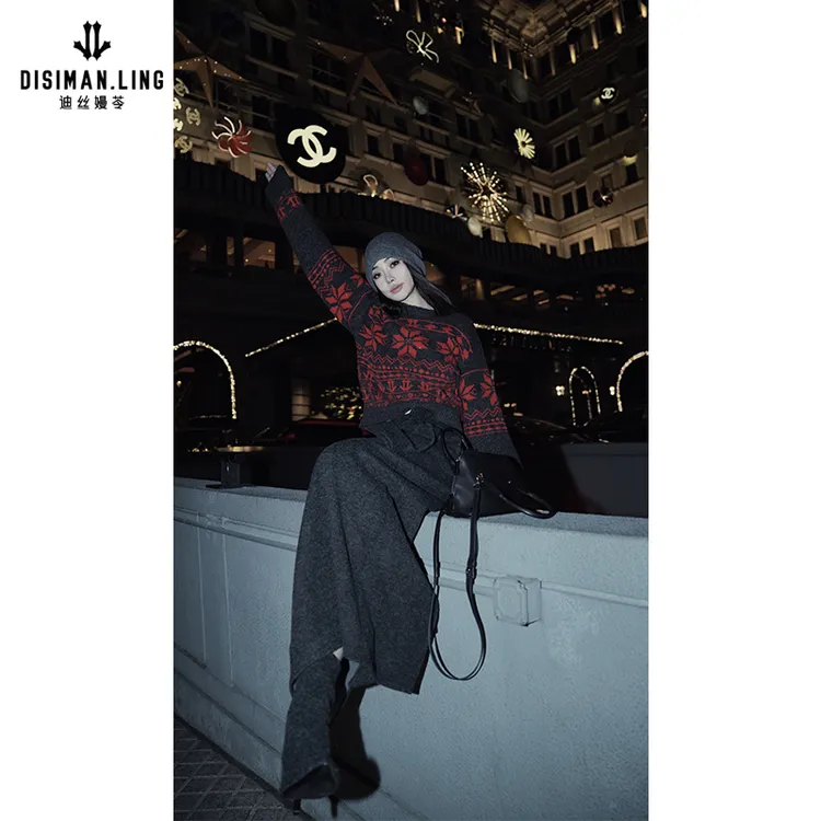 【迪丝嫚苓】绵羊毛黑红色毛衣时尚百搭休闲原创设计小众优雅女上衣