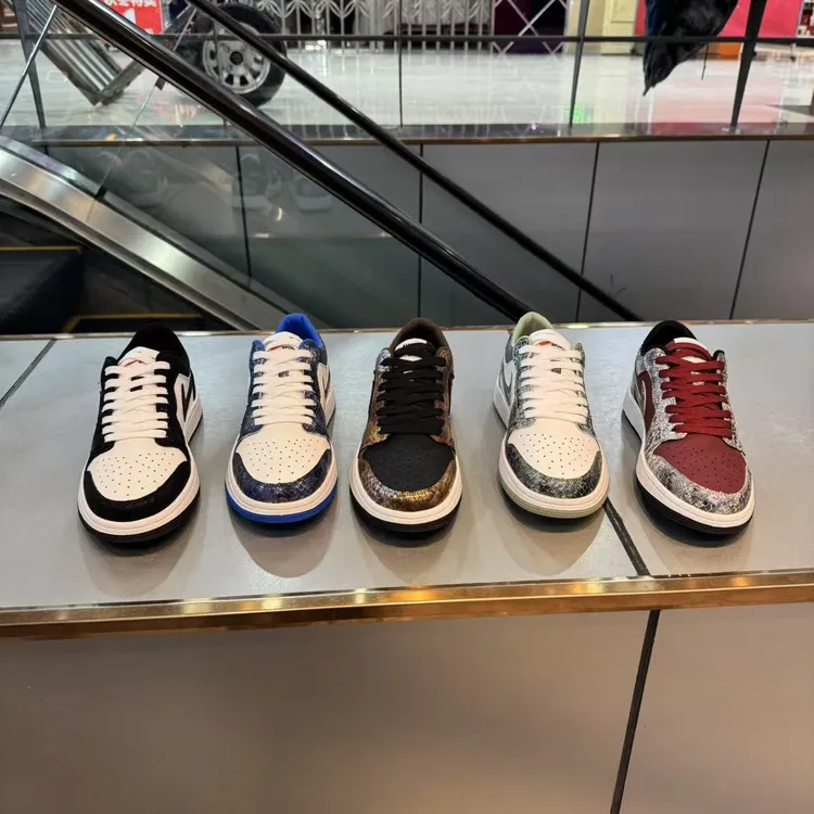 BC001【皮鞋码】2025春季新款休闲时尚运动百搭软底软面男潮鞋