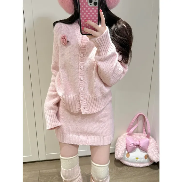 MARIE.COCO秋冬巨好看少女风减龄穿搭粉色针织开衫半身裙女两件套