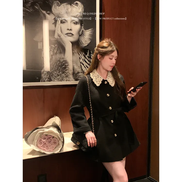 杨小卷miu系千金感双面呢大衣女短款系带收腰翻领毛呢外套7168聚