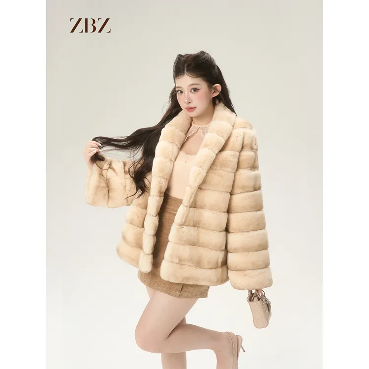 周白子 12/08 暖杏正肩不显胖【奶杏暖暖】100%獭兔外套ZTLS0031