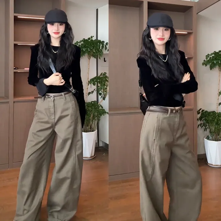 流行穿搭一整套2025新款复古显瘦内搭长袖上衣休闲阔腿裤两件套