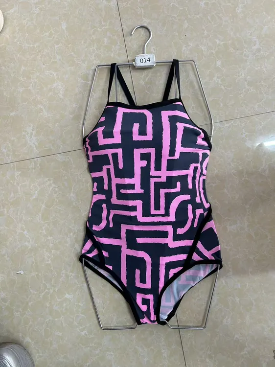 1-100号22款花型三角大包臀低开叉竞速款露背女士连体泳衣