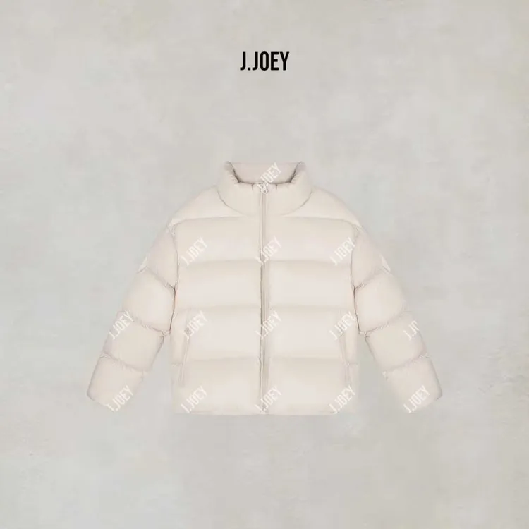 J.JOEY “奶呼呼”极简百搭冬季纯色短款立领羽绒服 C501108