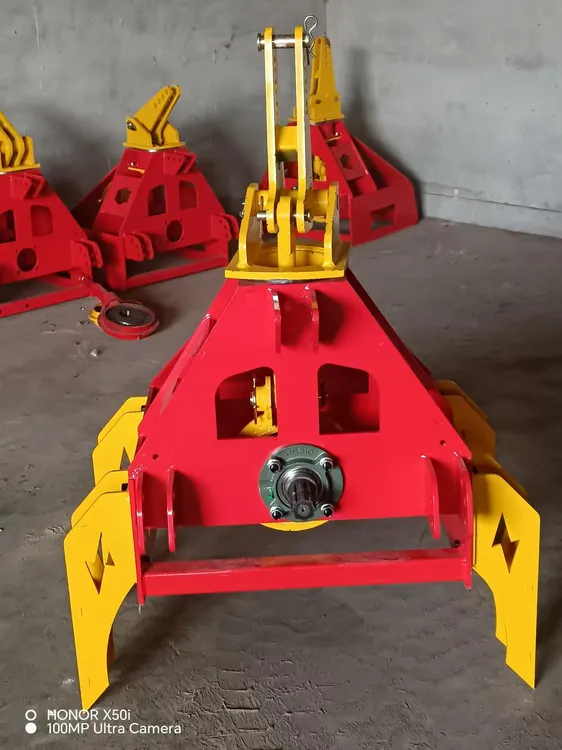 摇树机打松塔机车带机器