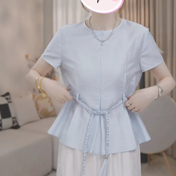 时尚休闲简约风短袖衬衫女士2025夏季新款时尚气质设计感收腰上衣