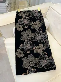 刺绣丝绒半身长裙斜裁丝绒半身裙中式松紧