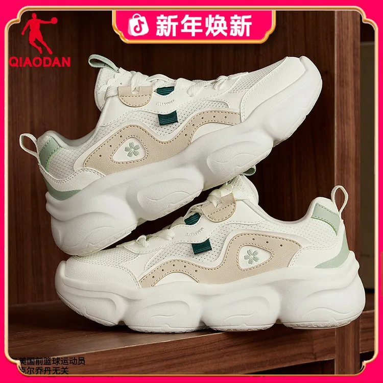 乔丹休闲鞋女2025秋冬新款厚底增高老爹鞋网面透气运动鞋轻便鞋子
