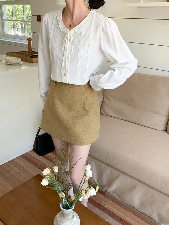 法式甜美氛围 温柔木耳领系带泡泡袖衬衫长袖小众时尚百搭白色