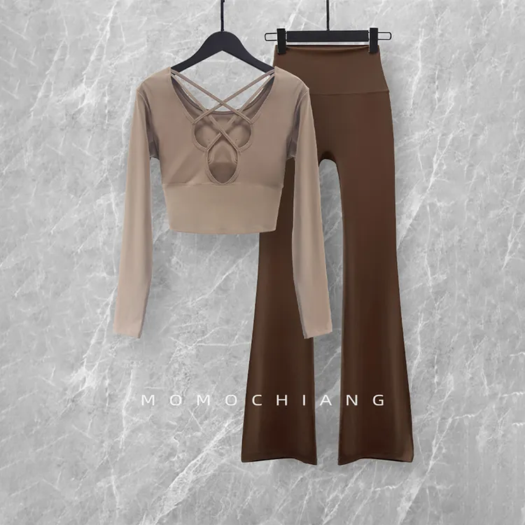 美背瑜伽服套装女长袖速干显瘦紧身衣无尴尬线微喇叭裤运动健身服