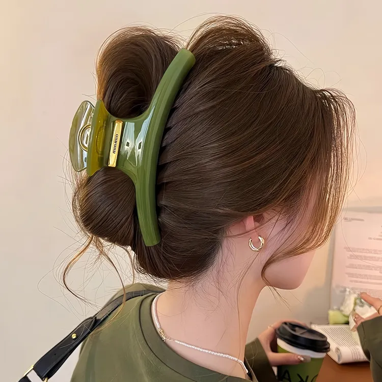 早春超大号金标弧形抓夹2025新款后脑勺鲨鱼夹发夹高级感夹子头饰