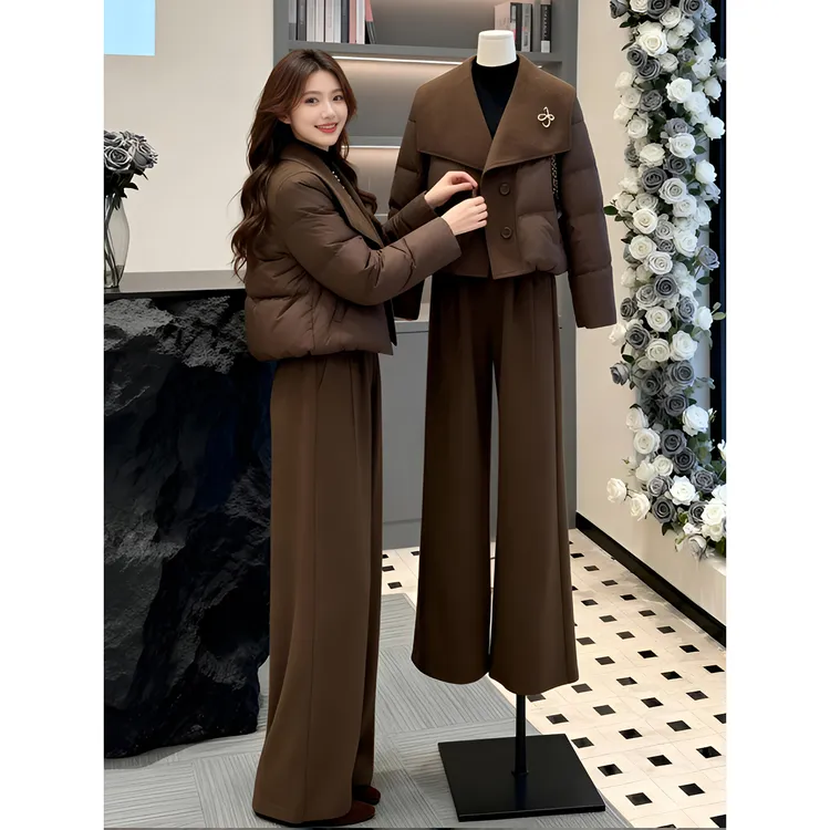 设计感大翻领针织拼接棉服外套女2025冬季新款小个子直筒裤两件套