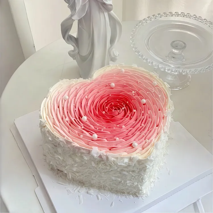 八喜冰淇淋夹心渐变爱心生日蛋糕全国同城配送上门支持定制