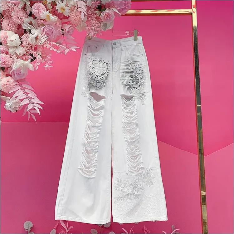 A2238欧美设计师2025夏季新款针织钩花爱心做破潮酷直筒牛仔裤女