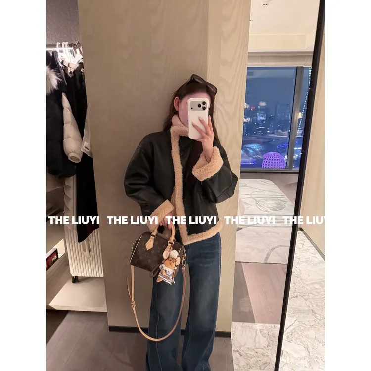 【LIUYI】墨西哥~新款全羊毛两面穿保暖毛毛外套51110A8