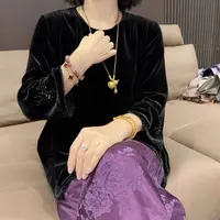 早秋超柔水晶蝴蝶圆领九分袖丝绒上衣
