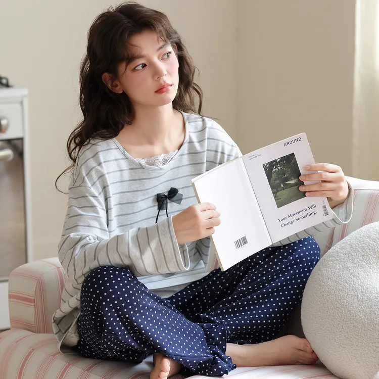 睡衣女款春秋季新款纯棉圆领套头长袖长裤简约休闲条纹家居服套装