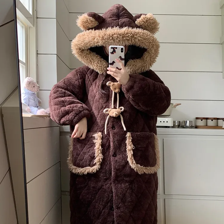 睡袍女冬加厚加绒三层夹棉法兰绒2025年新款珊瑚绒睡衣家居服套装