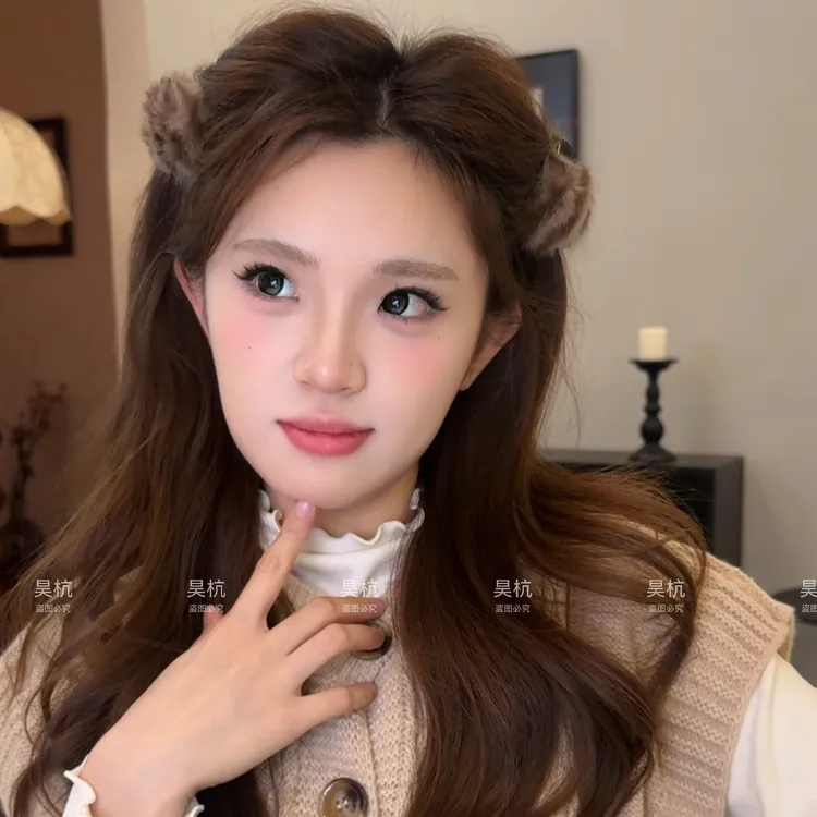 小毛球～超大号撞色毛绒圆球小熊耳朵小抓夹刘海夹半披发氛围抓夹