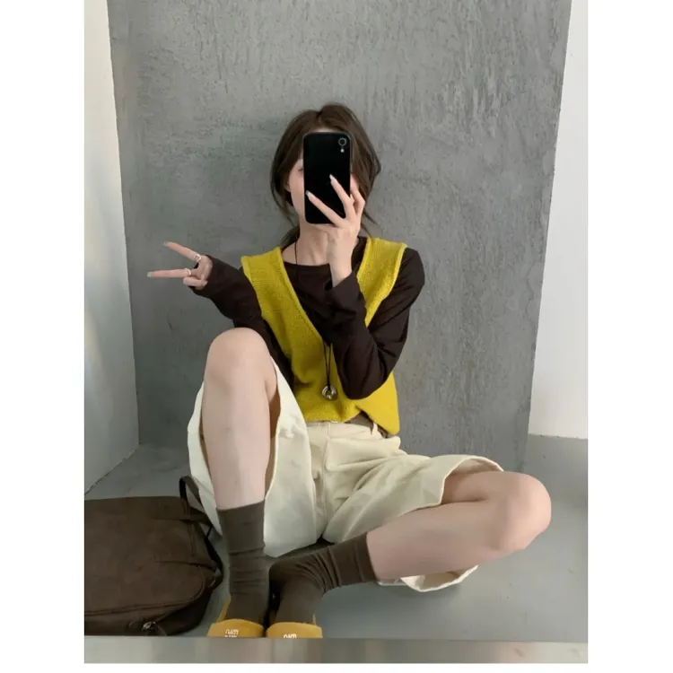 韩系氛围感套装女早秋新款长袖上衣轻熟小众不撞款针织马甲两件套