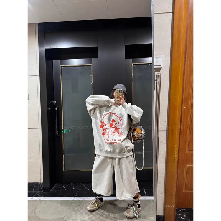 韩系慵懒松弛感时尚套装女2025秋季新款卡通印花卫衣八分裤两件套