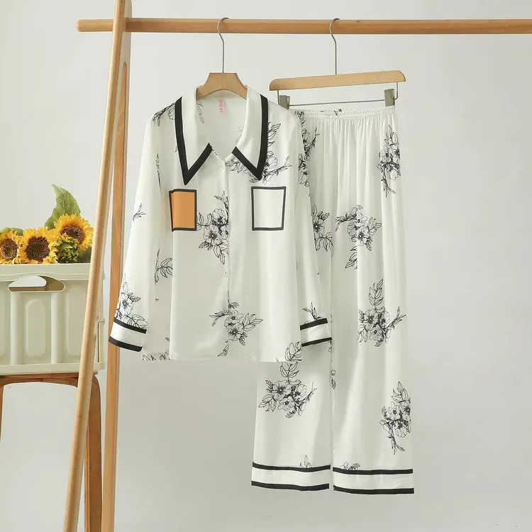 门店35&9！凉感冰雪丝！吸湿抗皱~国风手绘亲肤睡衣家居套装C18022