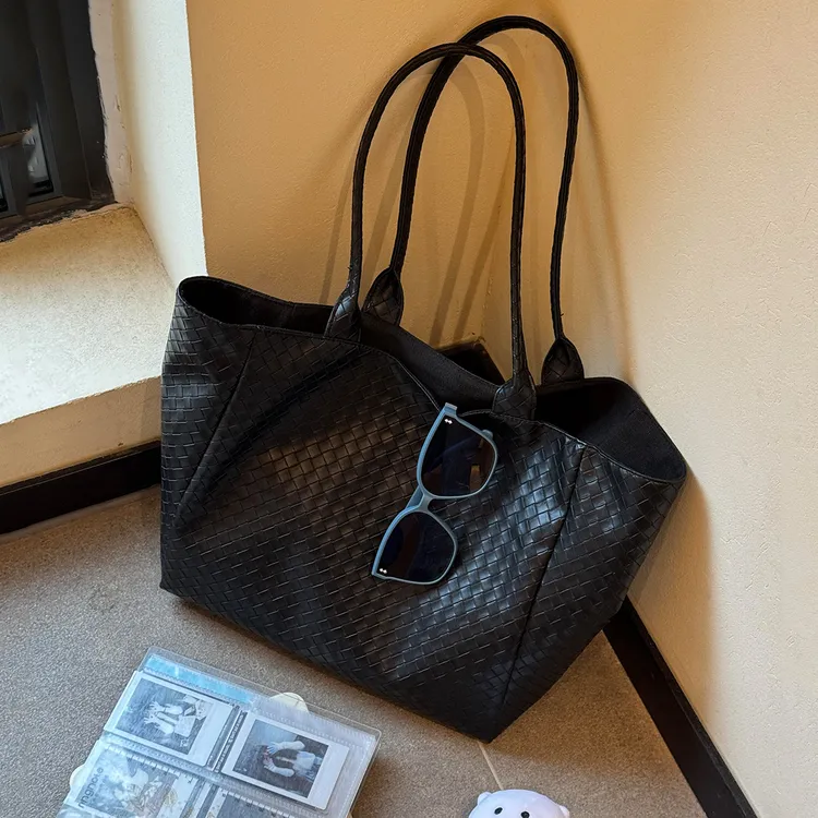 韩系高级感编织包包女2025新款大容量通勤单肩包手提托特包购物袋