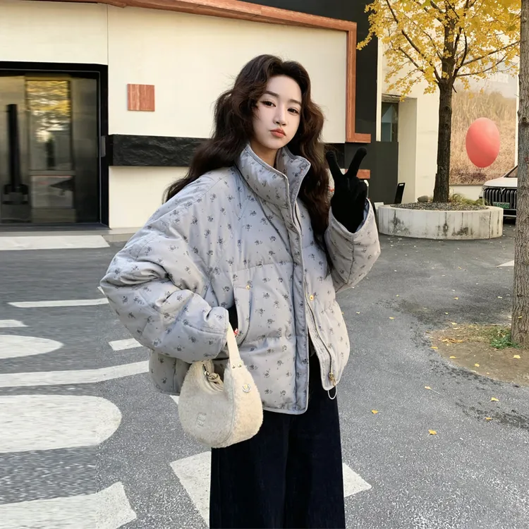 小众韩系ins风碎花羽绒服女2025冬季新款短款学院风设计感面包服