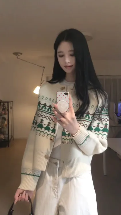 法式费尔岛毛衣开衫女秋重工提花牛角扣慵懒风针织外套宽松休闲裤