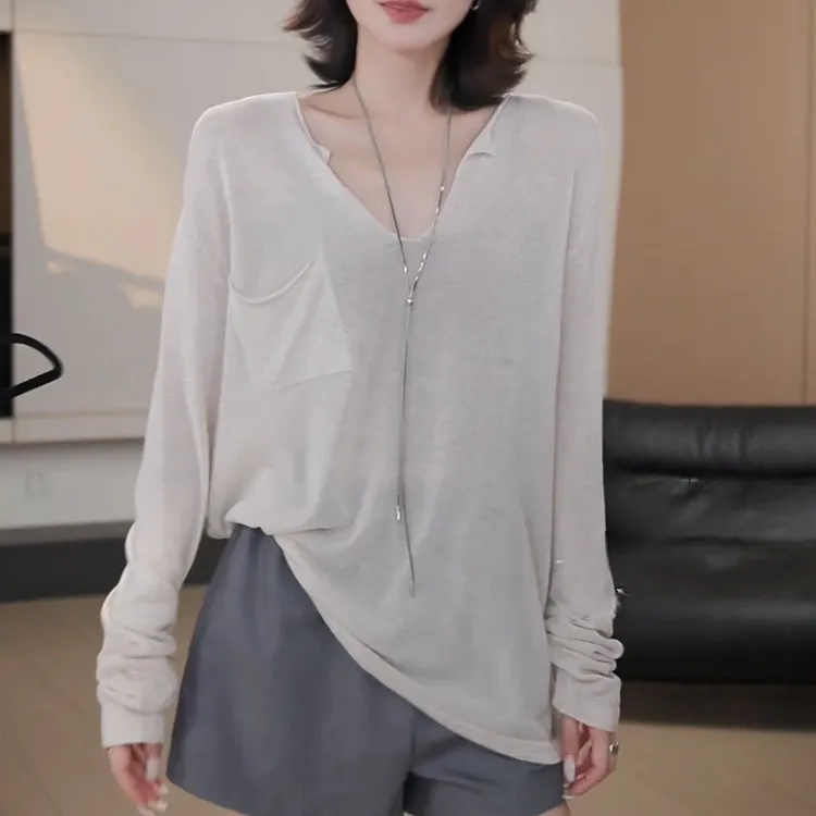 【满是温柔】法式冰丝V领防晒罩衫长袖t恤女夏季新款轻薄针织衫上衣