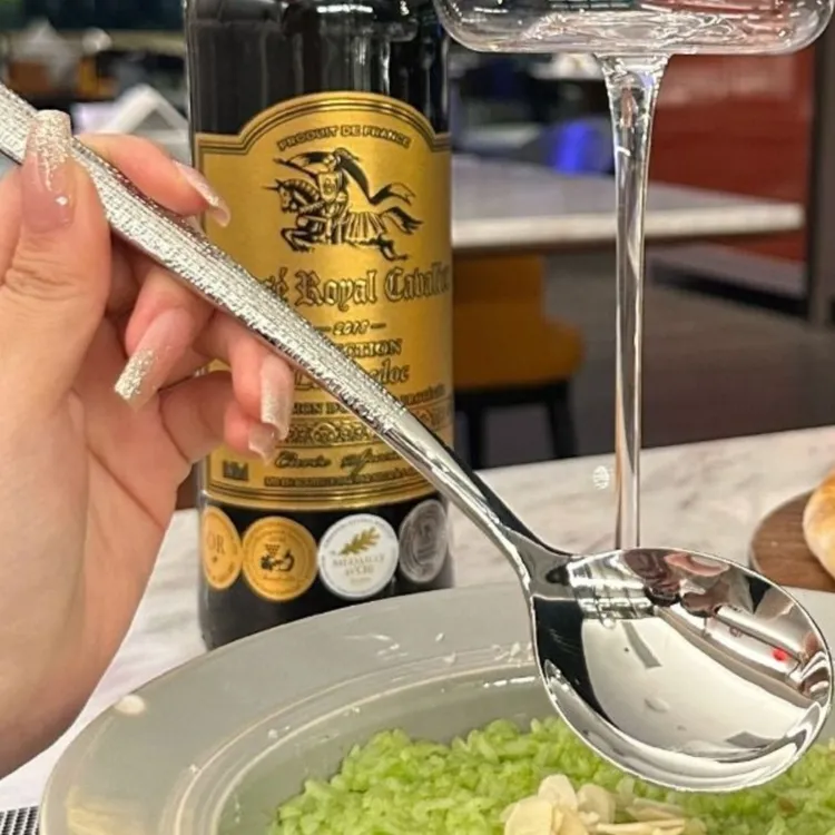 304不锈钢西餐长柄勺子家用高档精致成人吃饭喝汤勺高颜值调羹勺