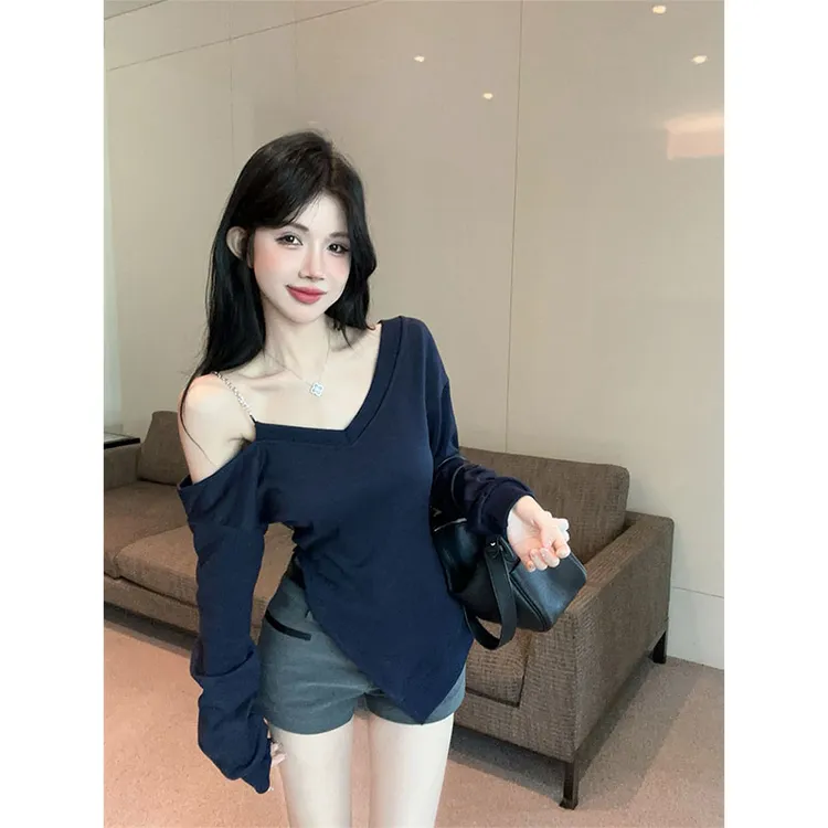 一字领链条长袖卫衣女设计感修身褶皱美式辣妹不规则露肩上衣百搭