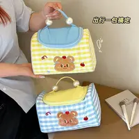 可爱卡通小熊手提化妆包少女便携大容量化妆品收纳包新款