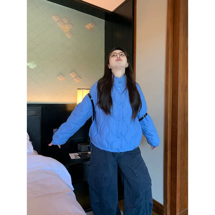 M5T6微胖 锁温小豆包*/立领宽松葫芦格绗线保暖蓝色羽绒服外套