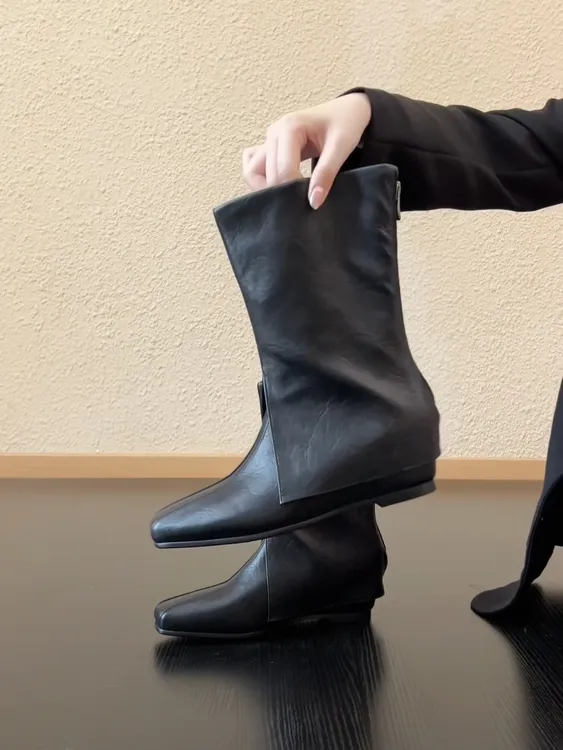 Pokoy-5.5cm复古风方头后拉链裤管靴极简风通勤内增高时装靴
