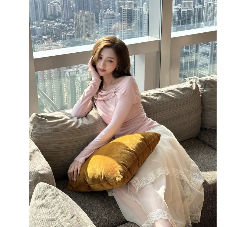 COCO BECCI 莱赛尔纽结针织轻熟优雅温柔T恤 CFXYC223012