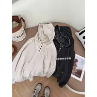 【秋风落叶】设计感纽扣抽绳洋气连帽卫衣女秋季宽松显瘦长袖上衣衫