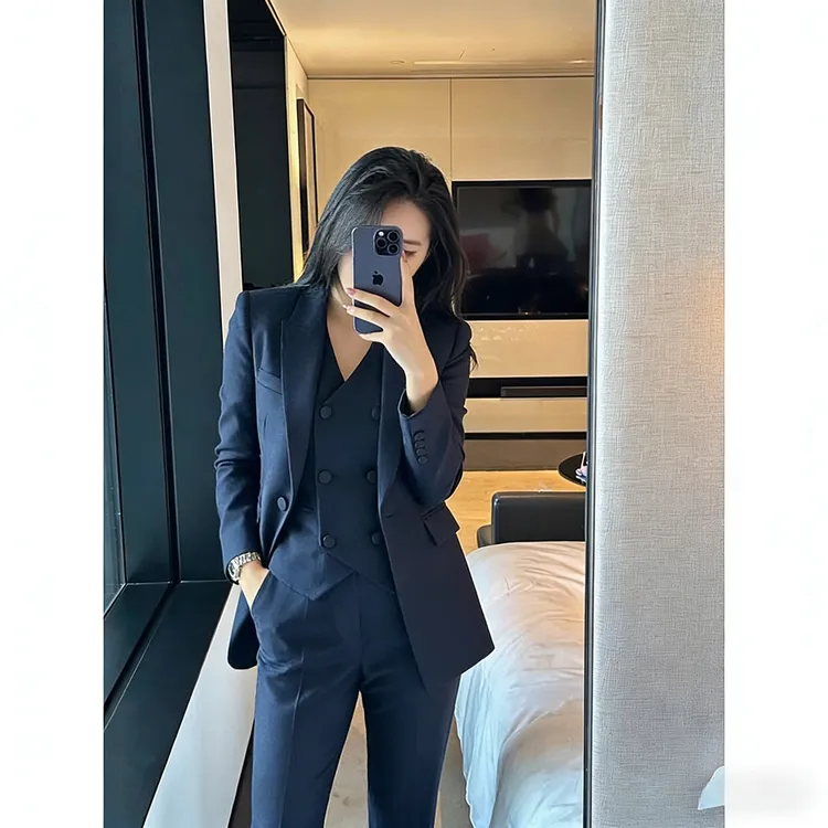 高级感秋冬气质简约通勤显瘦马甲职业正装时尚西服西装长裤两件套