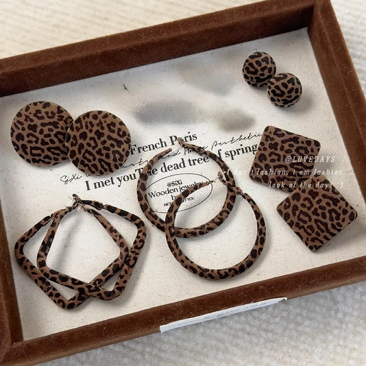 合金布艺耳饰 欧美咖色复古夸张豹纹耳钉植绒大号千金风时尚轻奢