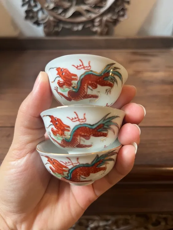 纯手绘金龙工夫茶杯（拍一组3个）容量约28cc
