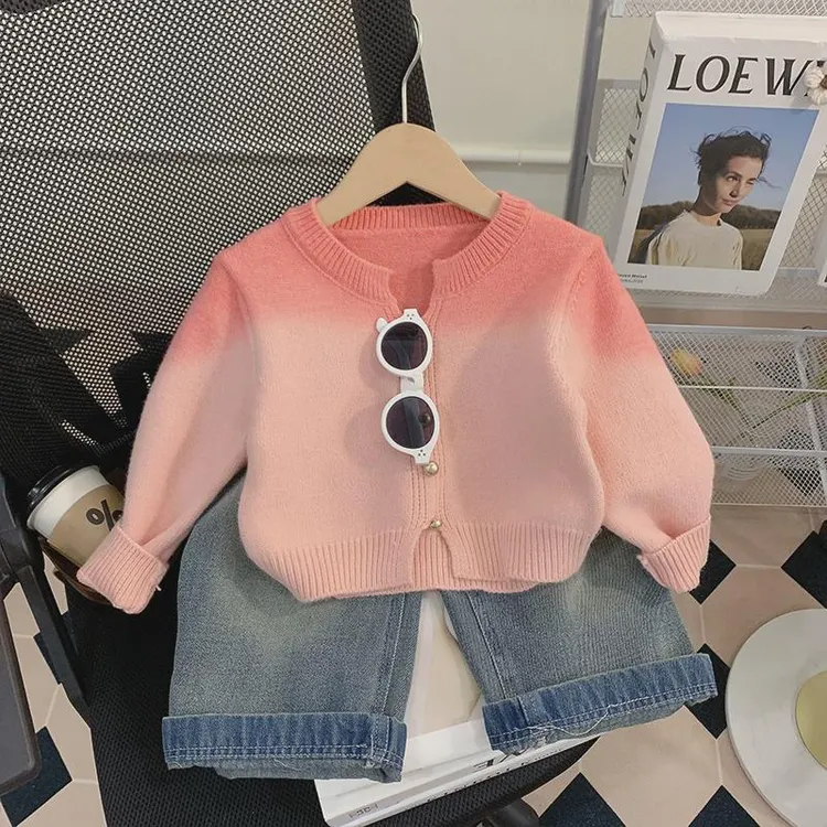 女童套装秋装2024新款洋气时髦宝宝毛衣牛仔裤春秋款儿童装两件套