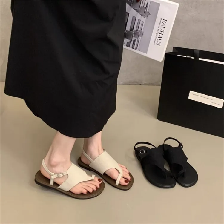 平底夹趾亚麻凉鞋女夏外穿2025新款休闲凉拖沙滩度假风罗马凉鞋女