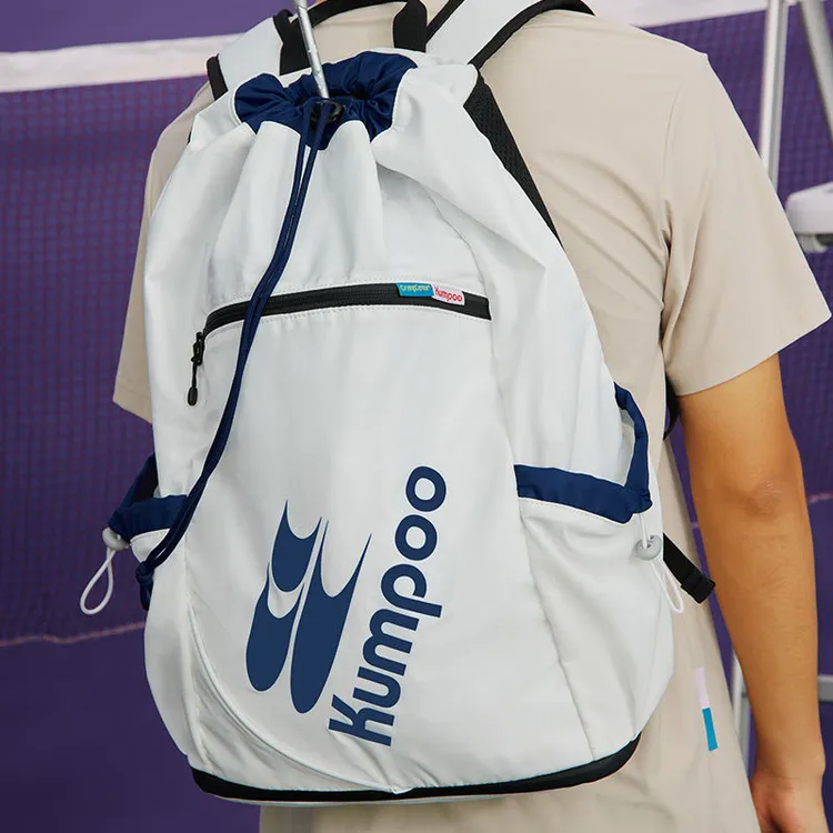 KUMPOO/薰风【哭喊中心联名】时尚羽毛球包独立鞋仓防水双肩包528