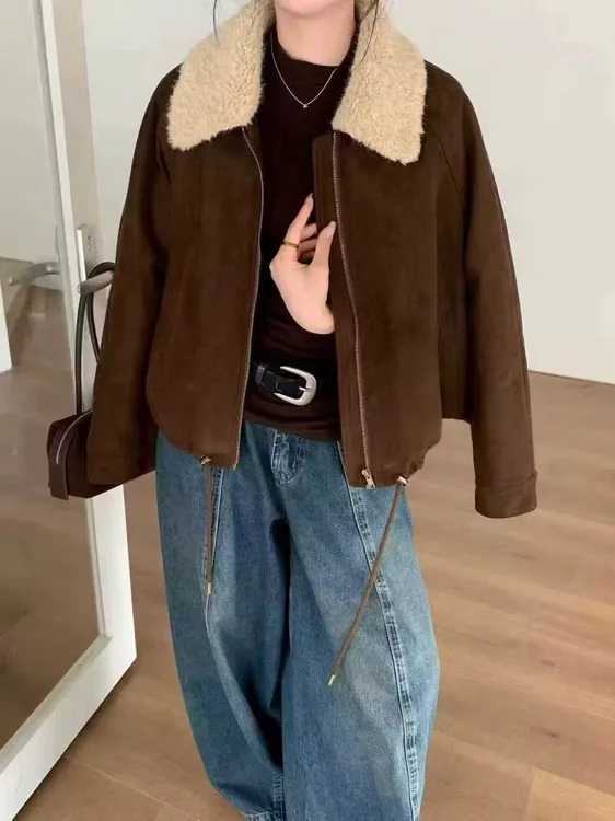 2025冬季鹿皮绒翻领常规街头风老钱风短外套女装毛领复古韩版