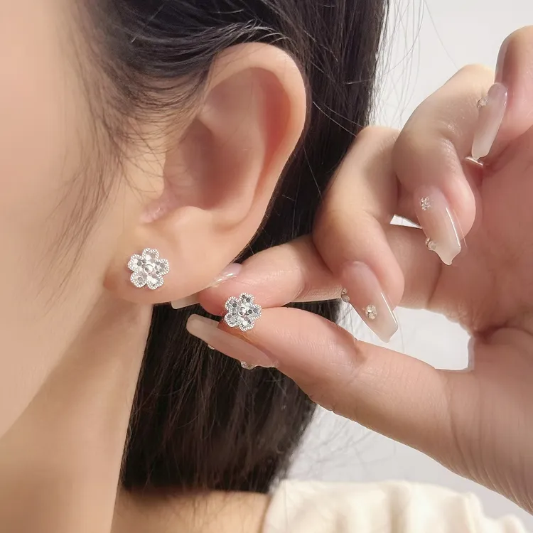 925银耳饰 耳钉女小巧精致碎冰冰花朵轻奢耳环睡觉可免摘养耳洞