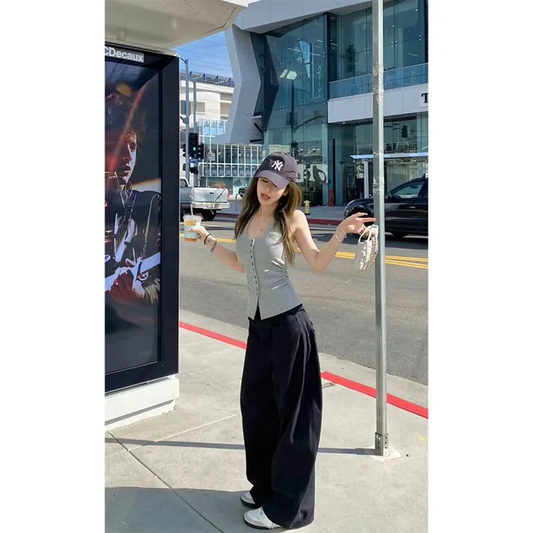 夏季纯欲休闲百搭小众气质精致v领吊带背心外穿高腰宽松直筒裤女