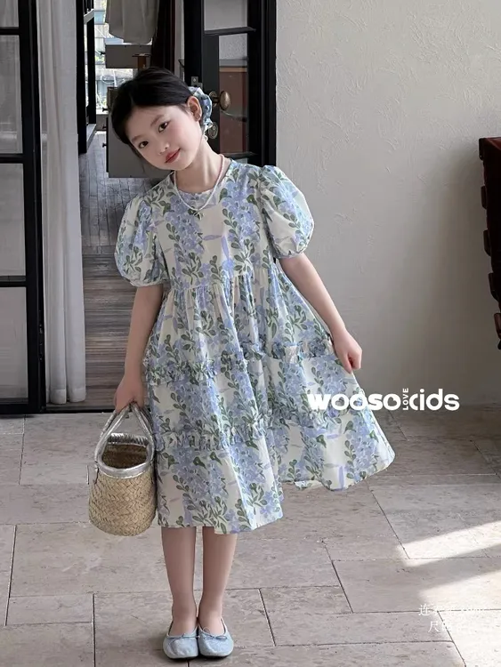 女童连衣裙夏季2025新款洋气儿童碎花裙子小女孩泡泡袖夏装公主裙